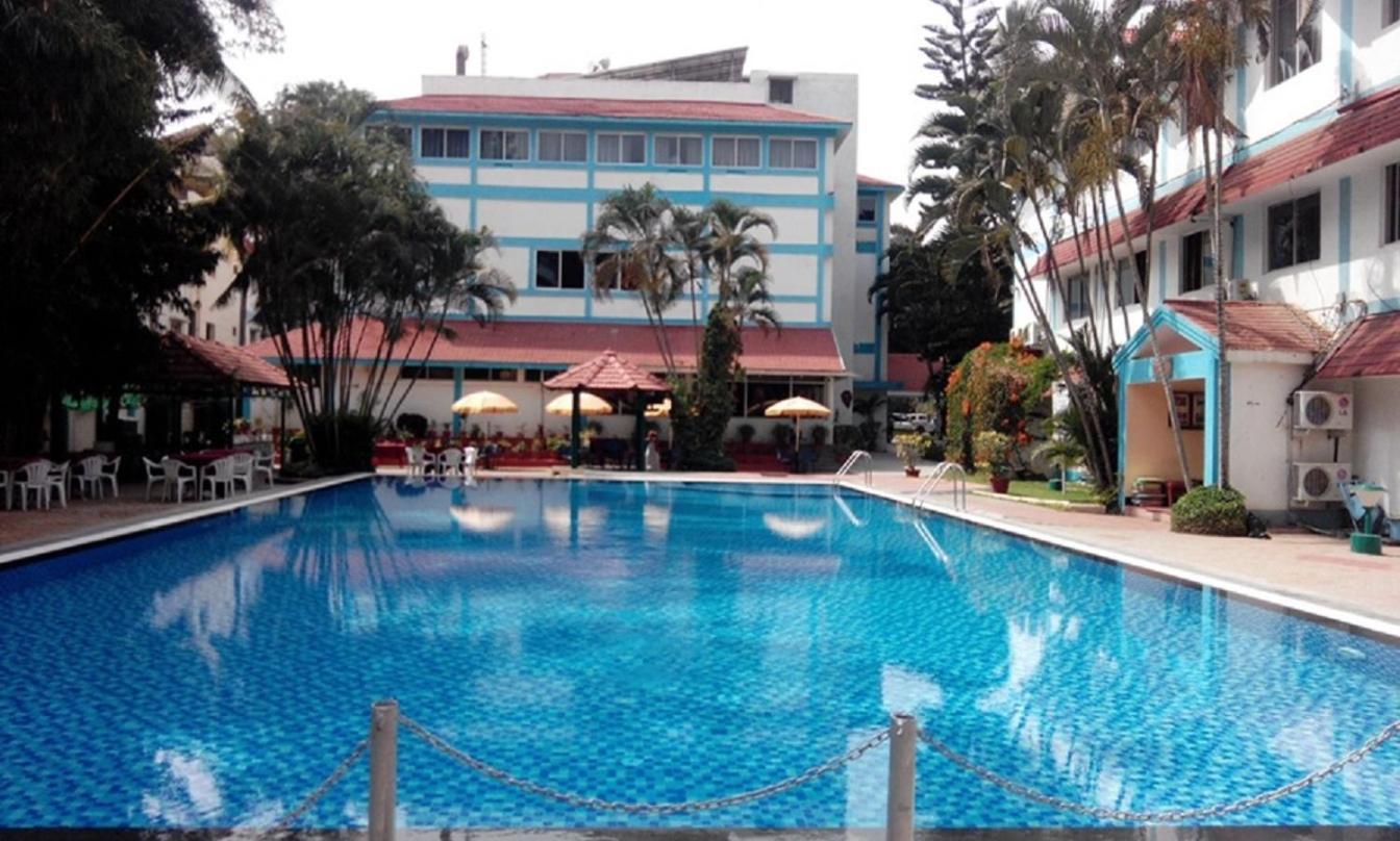 Ramanashree California Resort Yelahanka Esterno foto